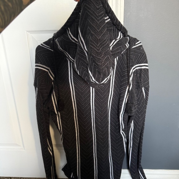 Roxy boho pull over/poncho - Picture 5 of 5